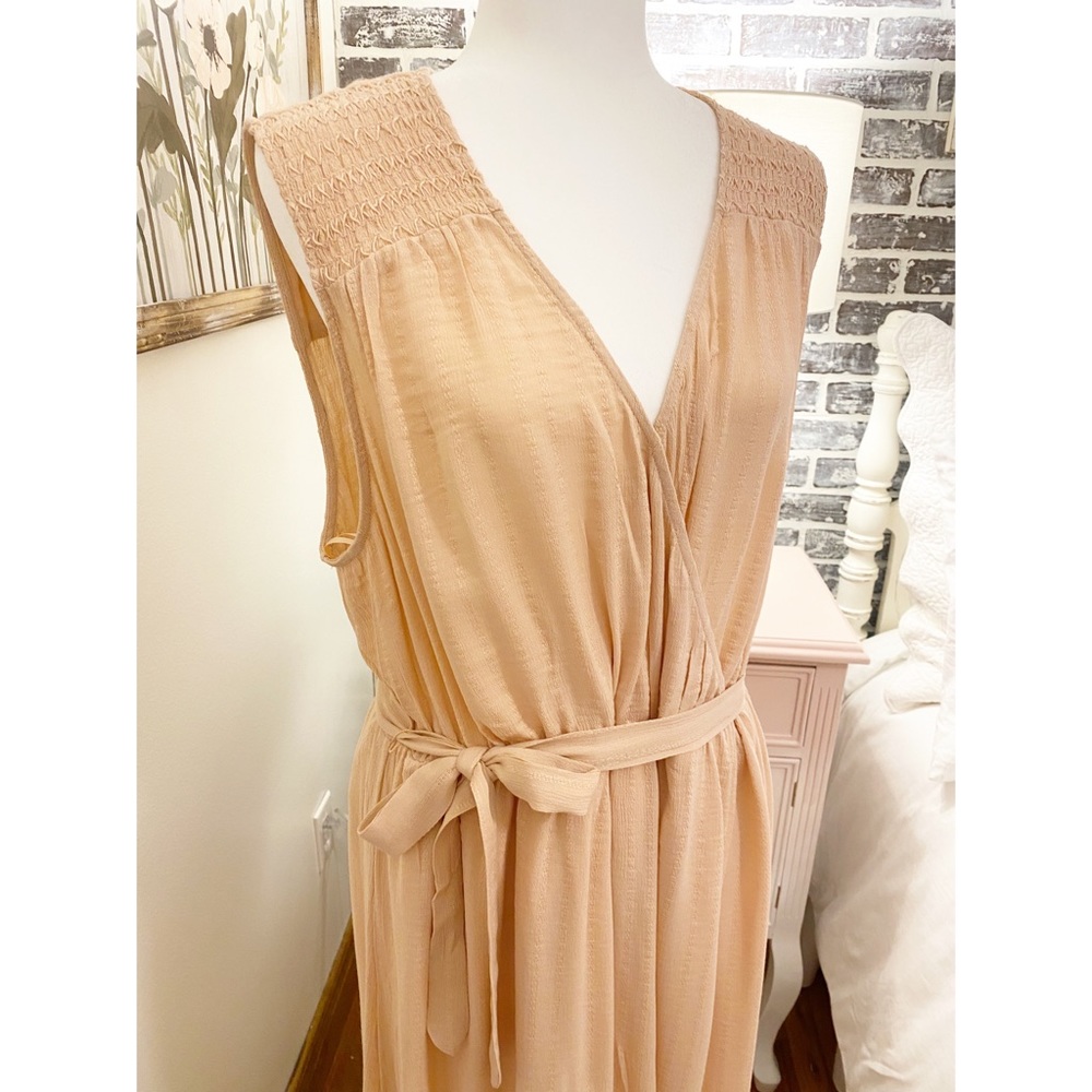 NWT {Knox Rose} Dress
